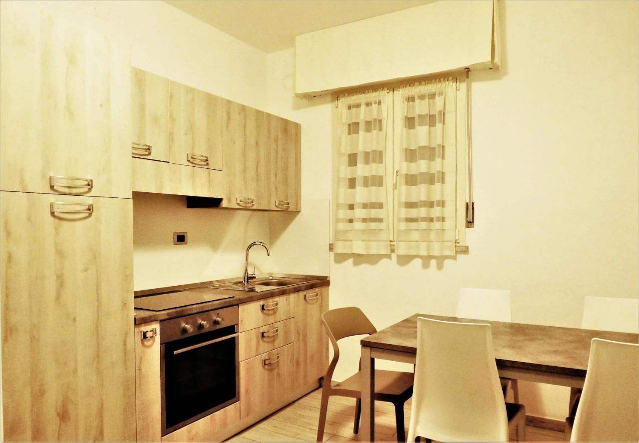 Gabbiano Apartments Ріміні Екстер'єр фото