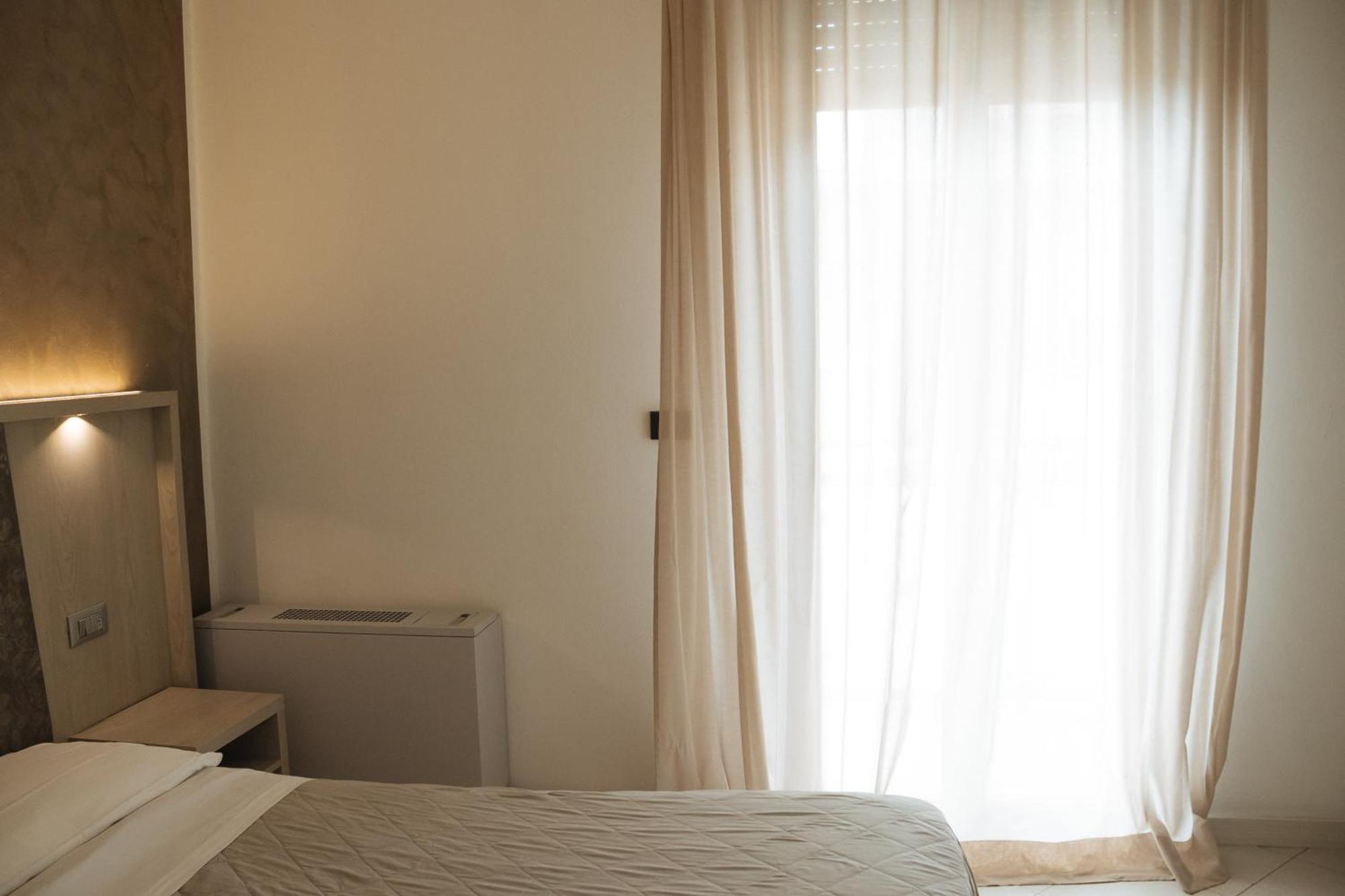 Gabbiano Apartments Ріміні Екстер'єр фото