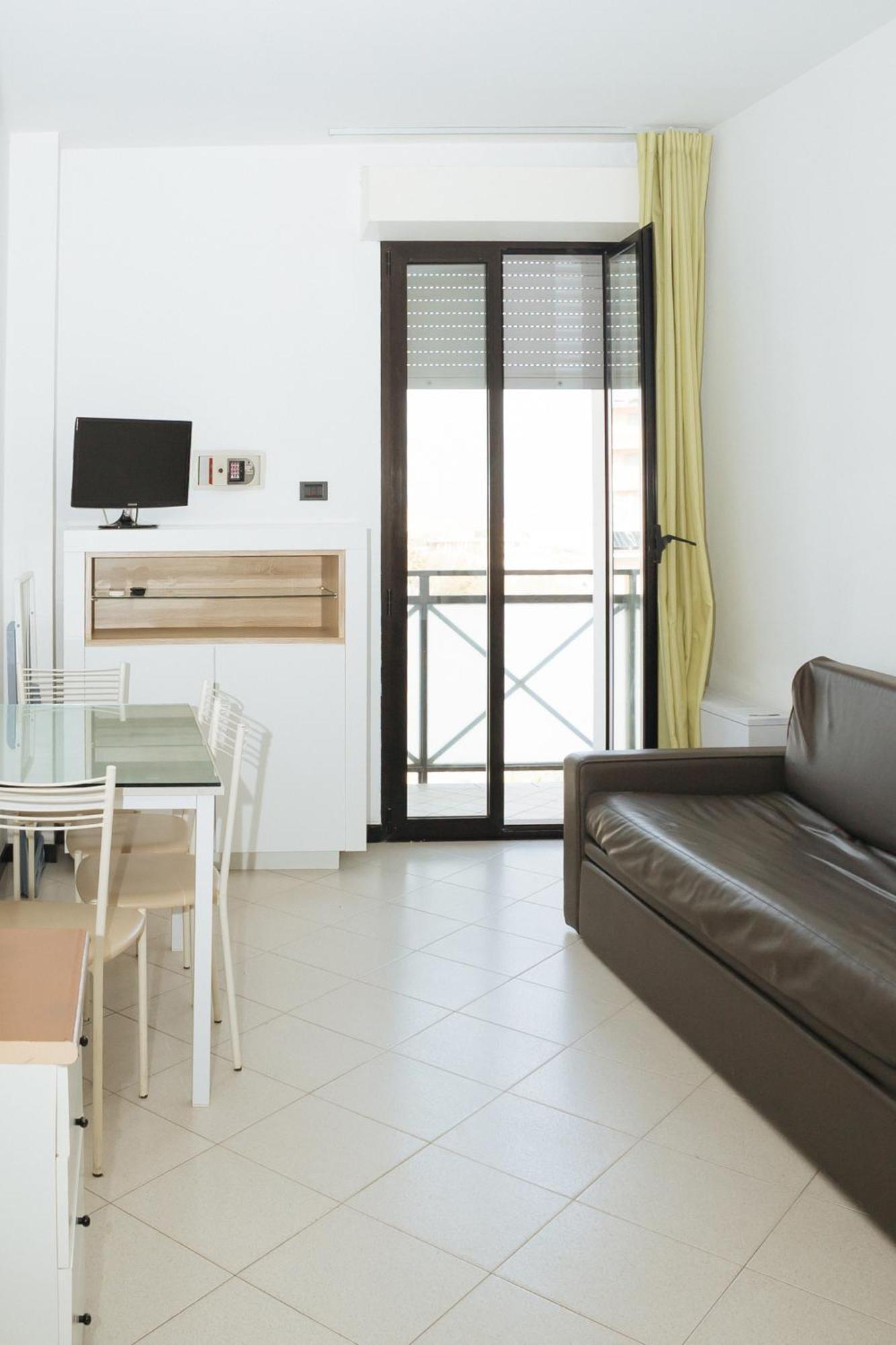 Gabbiano Apartments Ріміні Екстер'єр фото